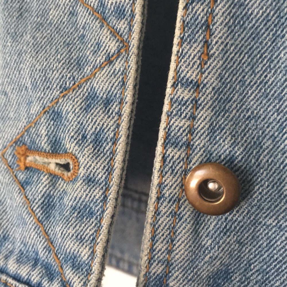 Jean jacket - Picture 6 of 7